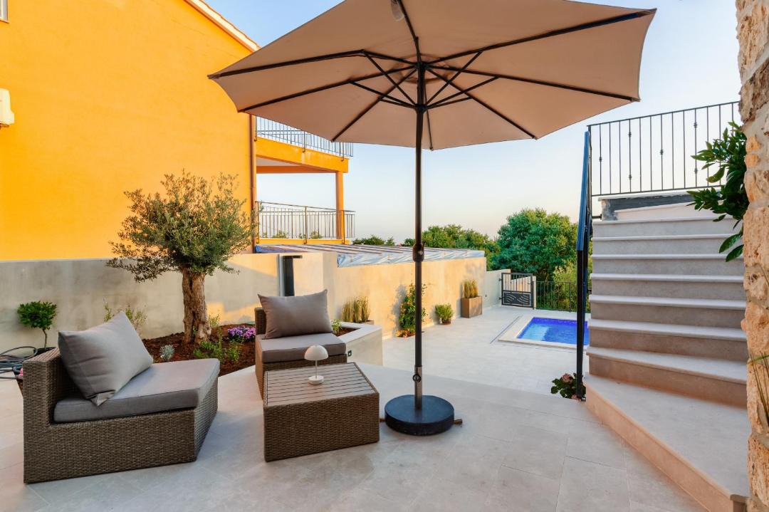 Photo of Patio Balcony in Mugeba