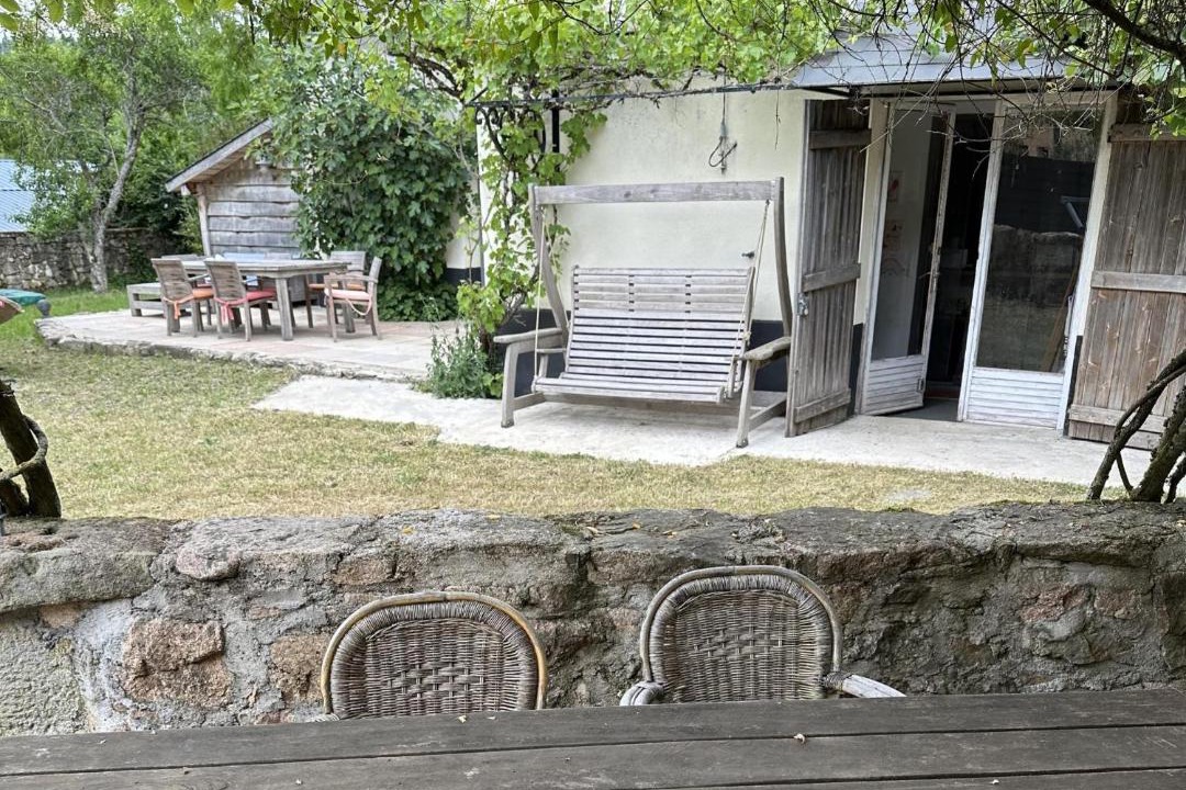 Photo of Buildings in Cussy-en-Morvan