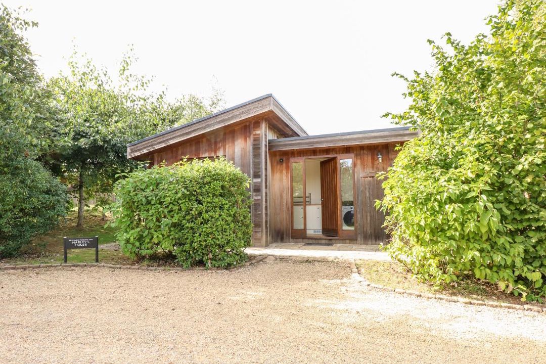 Photo of Others in Barnsdale