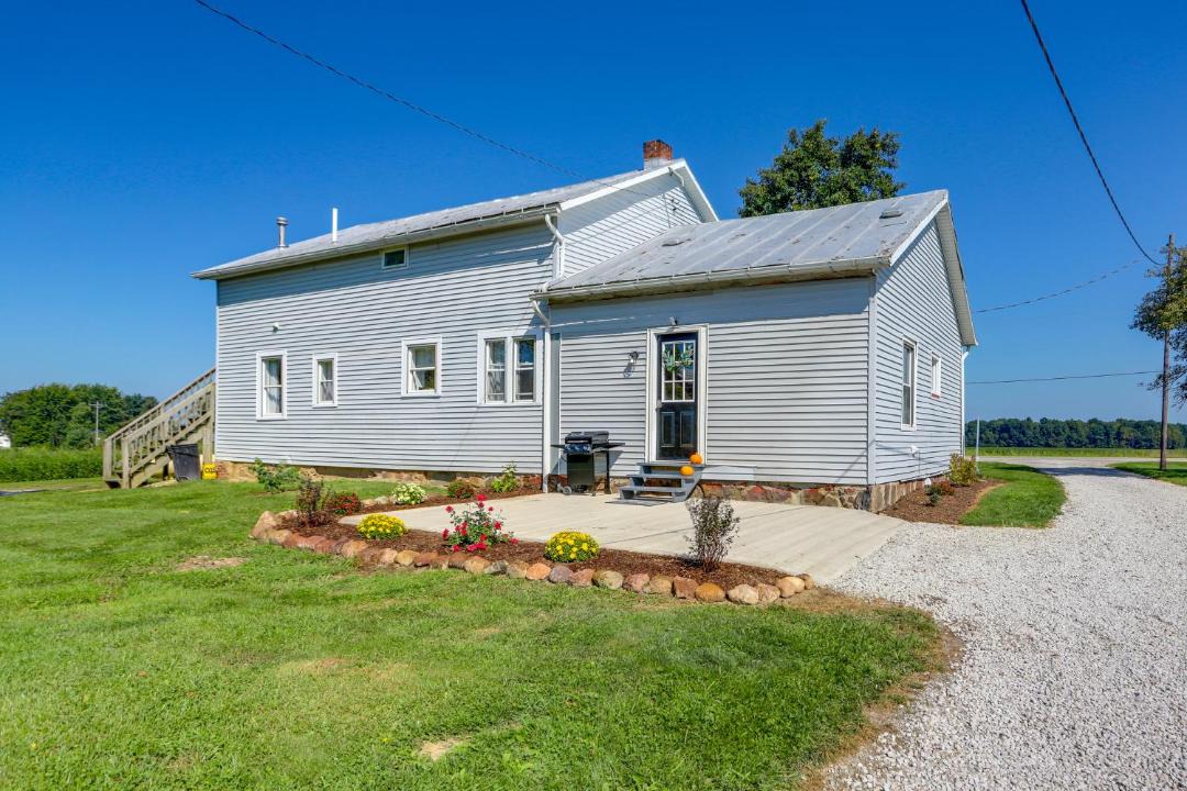 Photo of Buildings in New Haven  Huron County