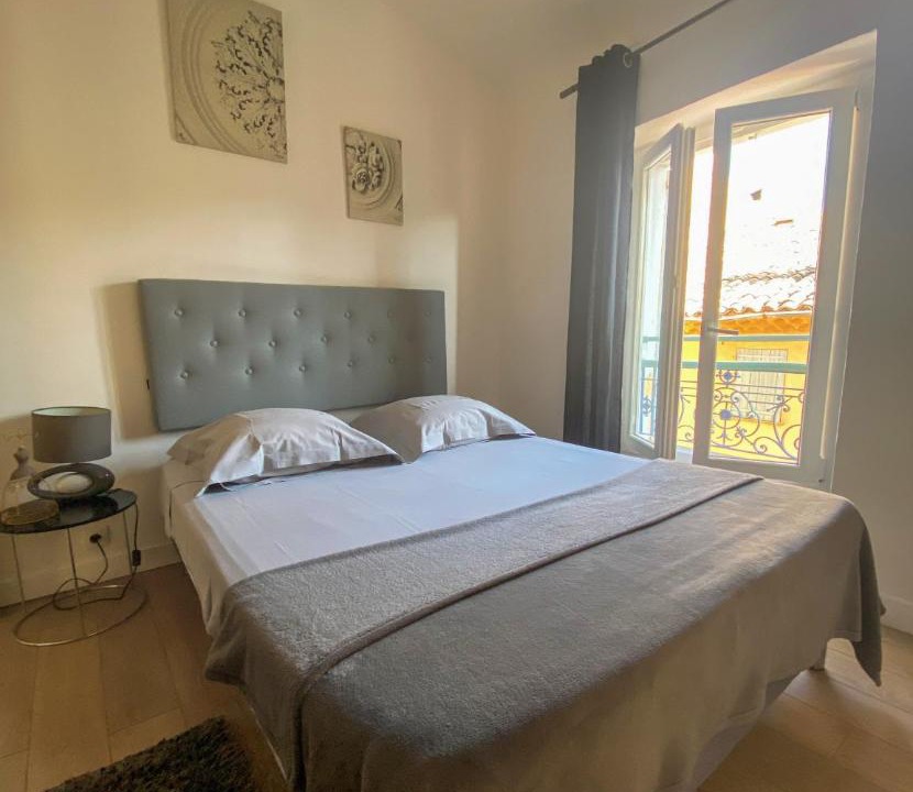 Photo of Bedroom in Biot