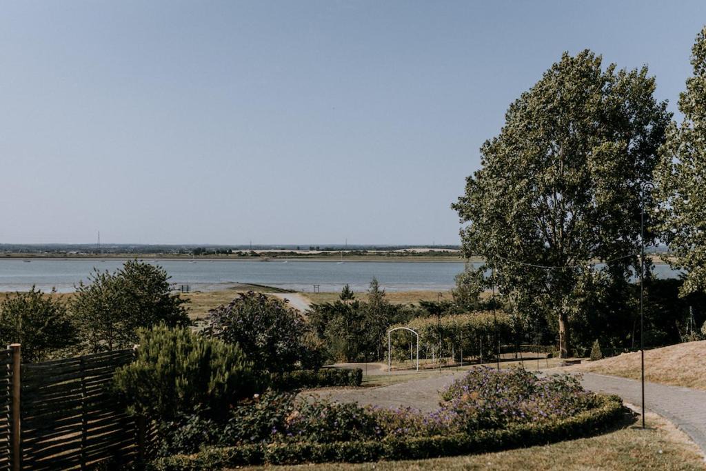 Photo of Others in Harty