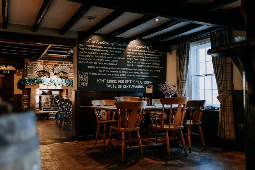 Photo of Others in Harty