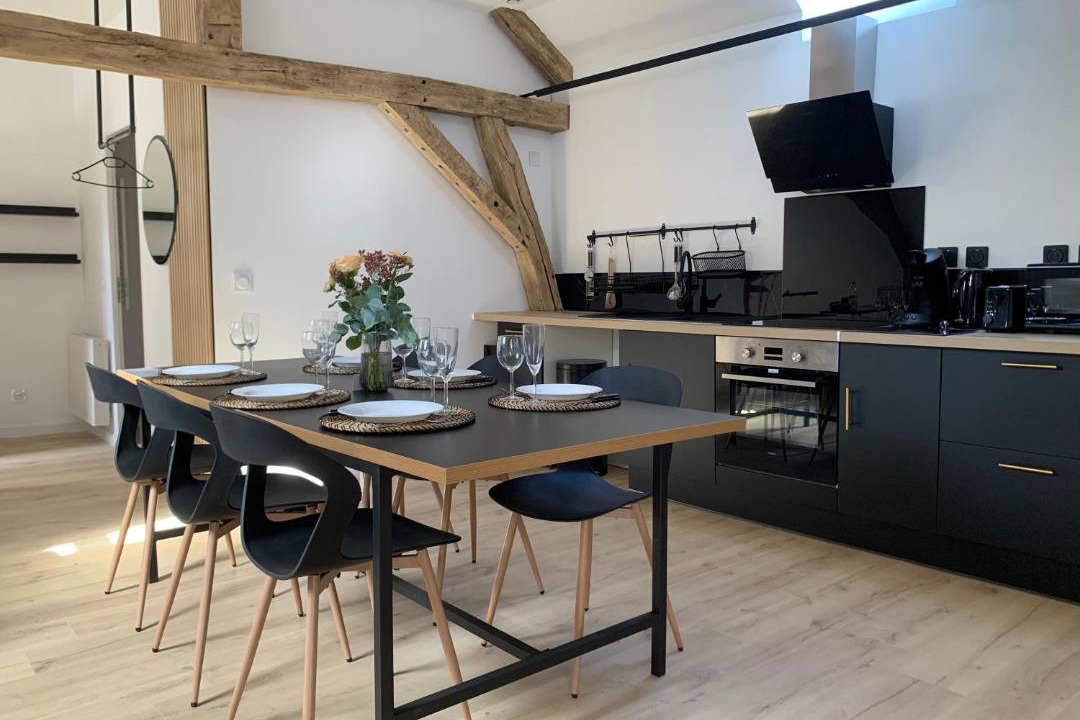 Photo of Others in Dormans