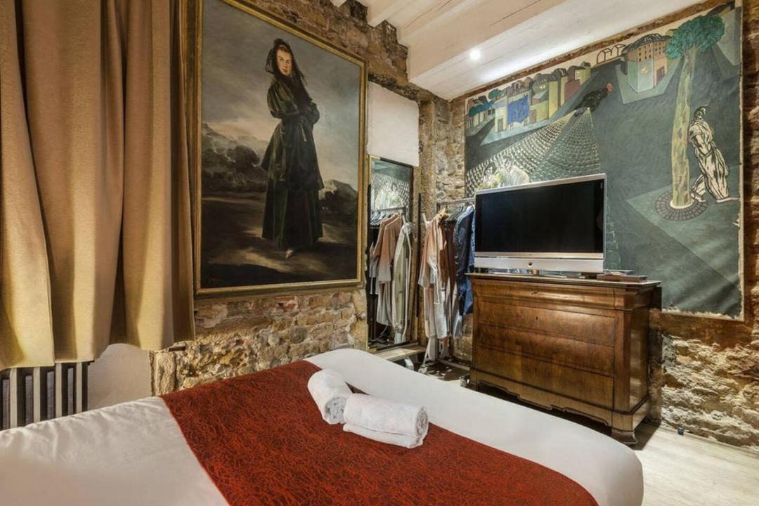 Photo of Others in Old Lyon