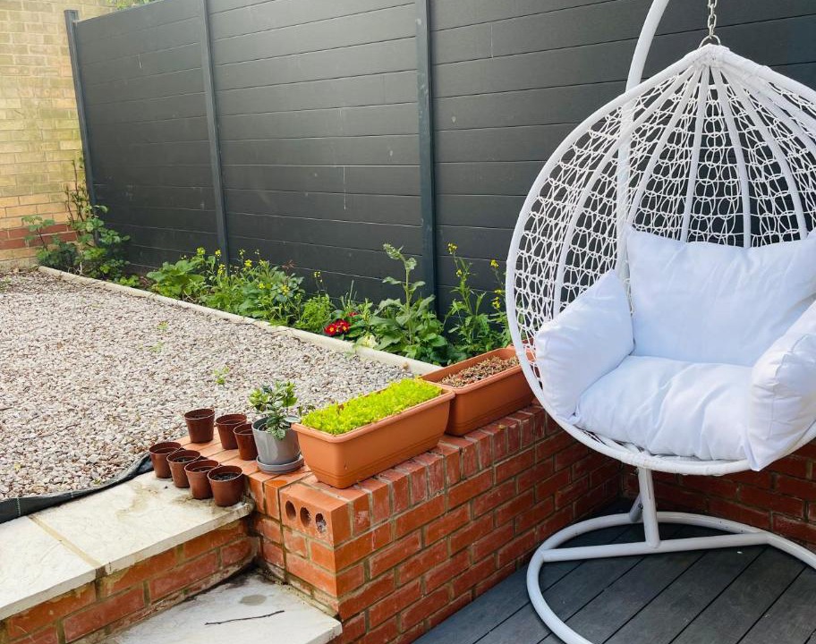 Photo of Patio Balcony in Island Gardens