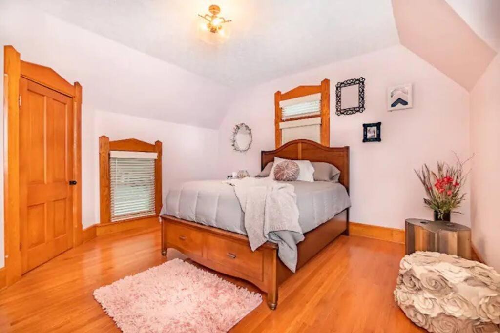 Photo of Bedroom in Greencastle