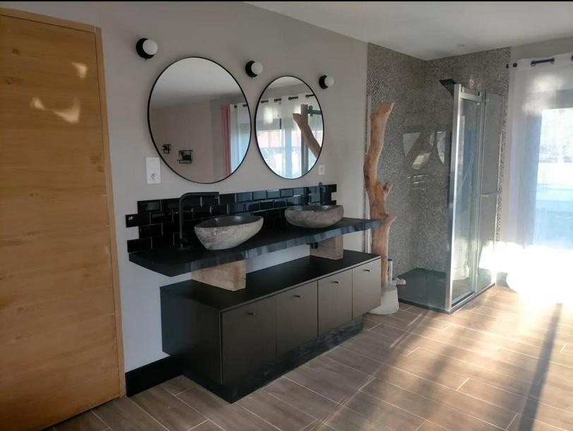 Photo of Bathroom in Le Barp