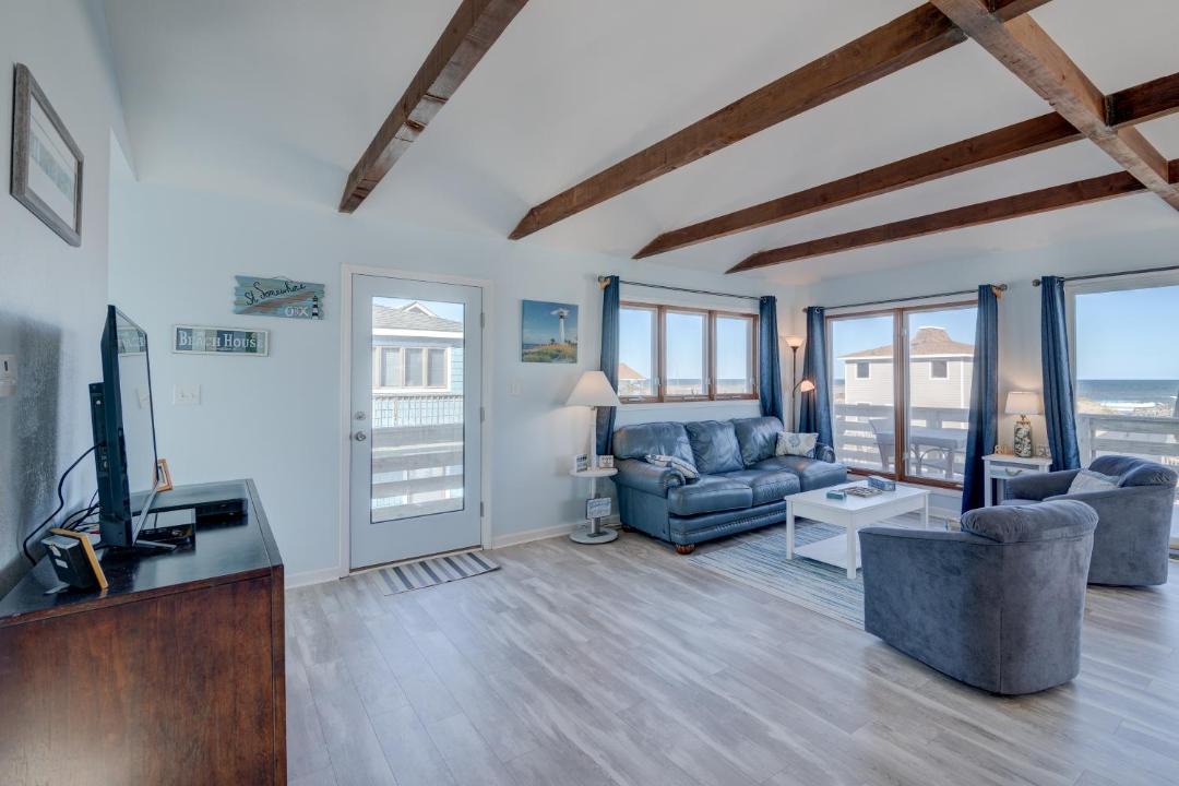 Photo of Livingroom in South Nags Head