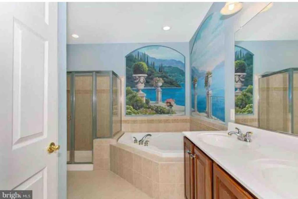 Photo of Bathroom in Urbana