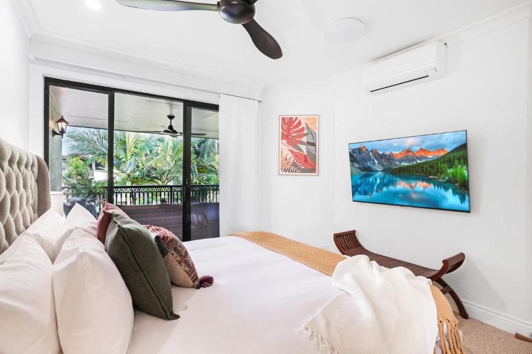 Photo of Others in White Rock