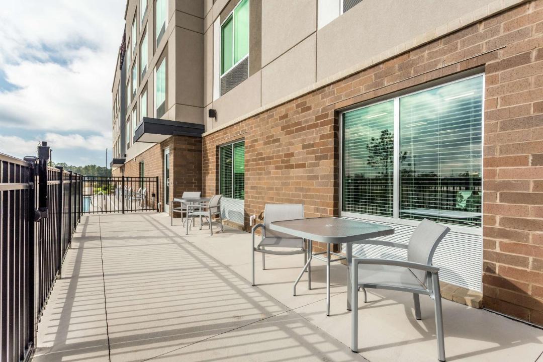 Photo of Patio Balcony in Saraland