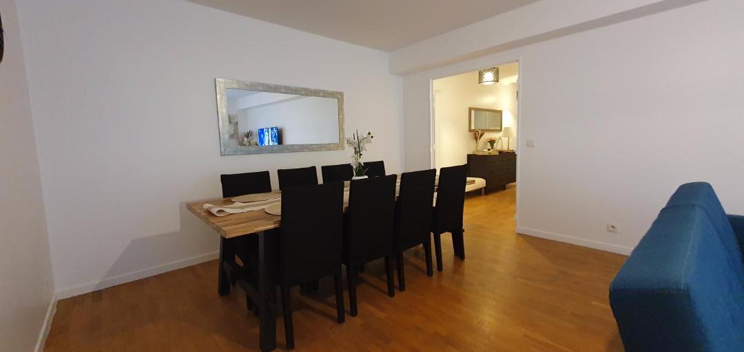 Photo of Livingroom in Cachan