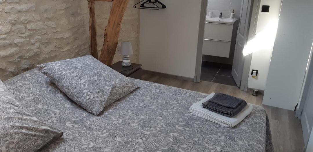 Photo of Others in Orniac