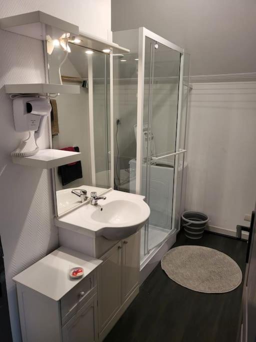 Photo of Bathroom in Boo-Silhen