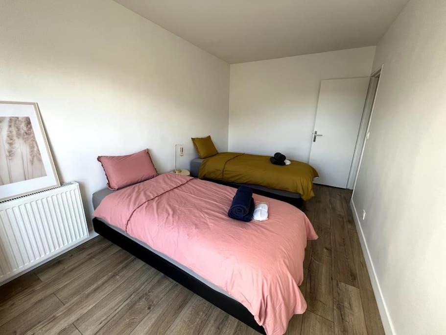 Photo of Bedroom in Mantes-la-Jolie