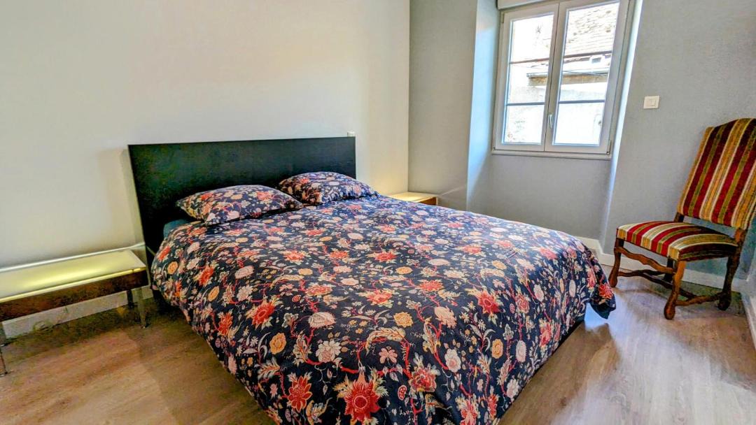 Photo of Bedroom in Beze