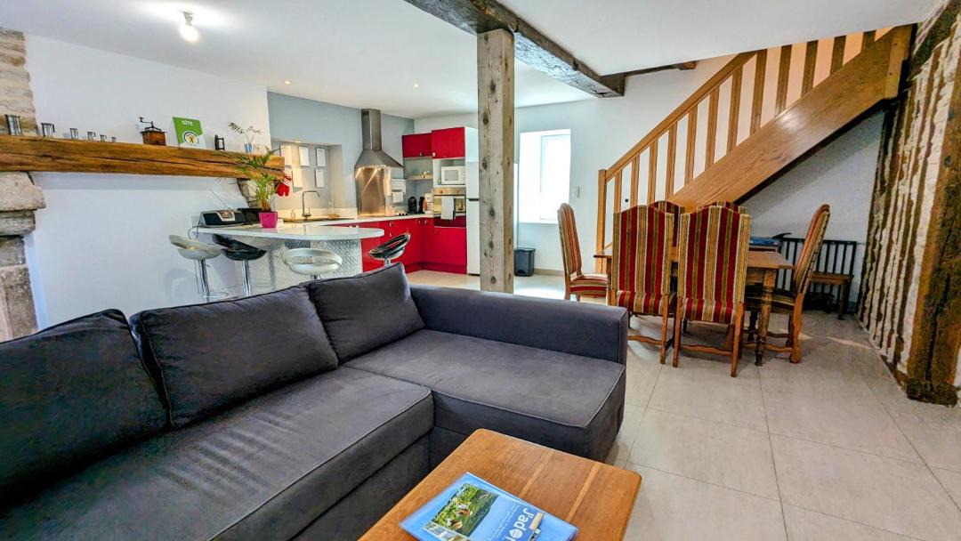 Photo of Livingroom in Beze