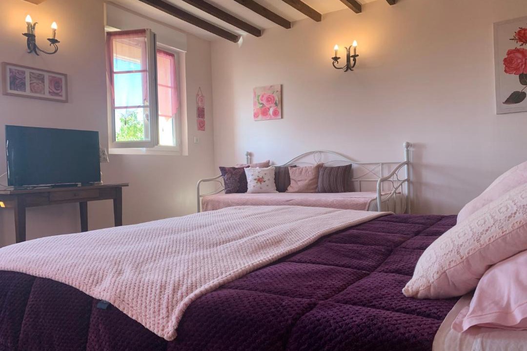 Photo of Bedroom in Marcheville