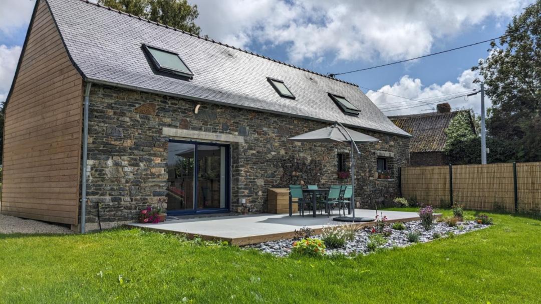 Photo of Others in Locmelar