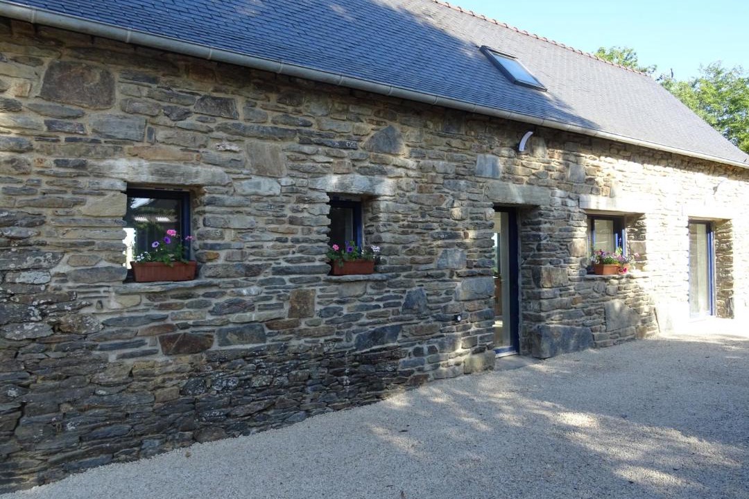 Photo of Others in Locmelar