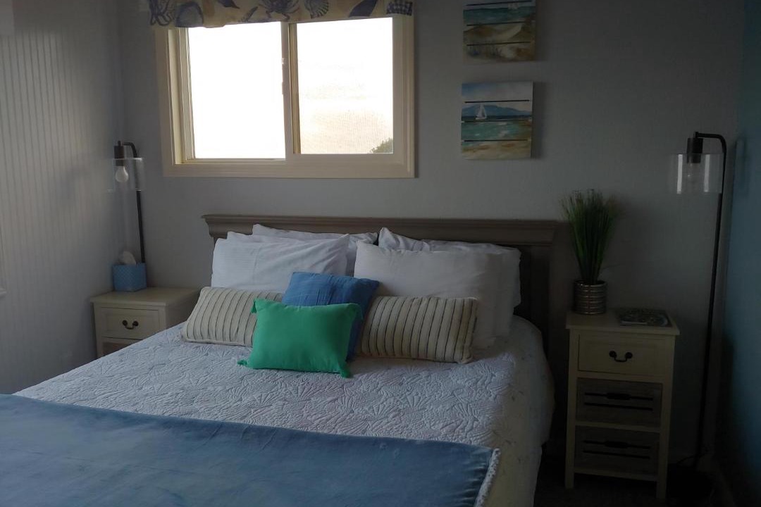 Photo of Bedroom in Seal Rock