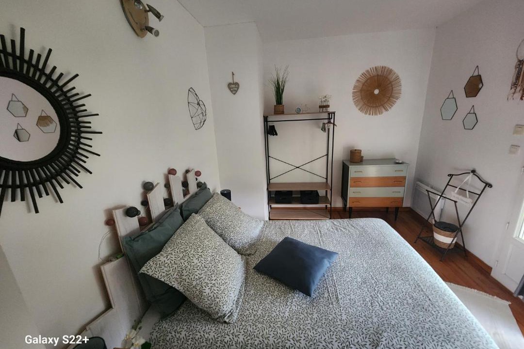 Photo of Bedroom in Ogenne-Camptort