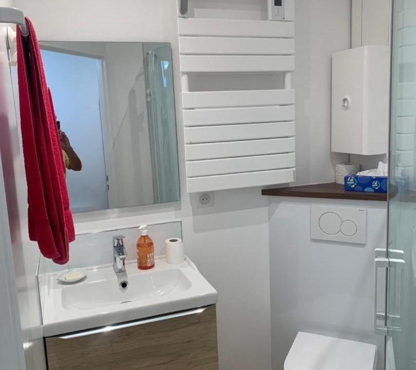 Photo of Bathroom in Montigny-sur-Loing