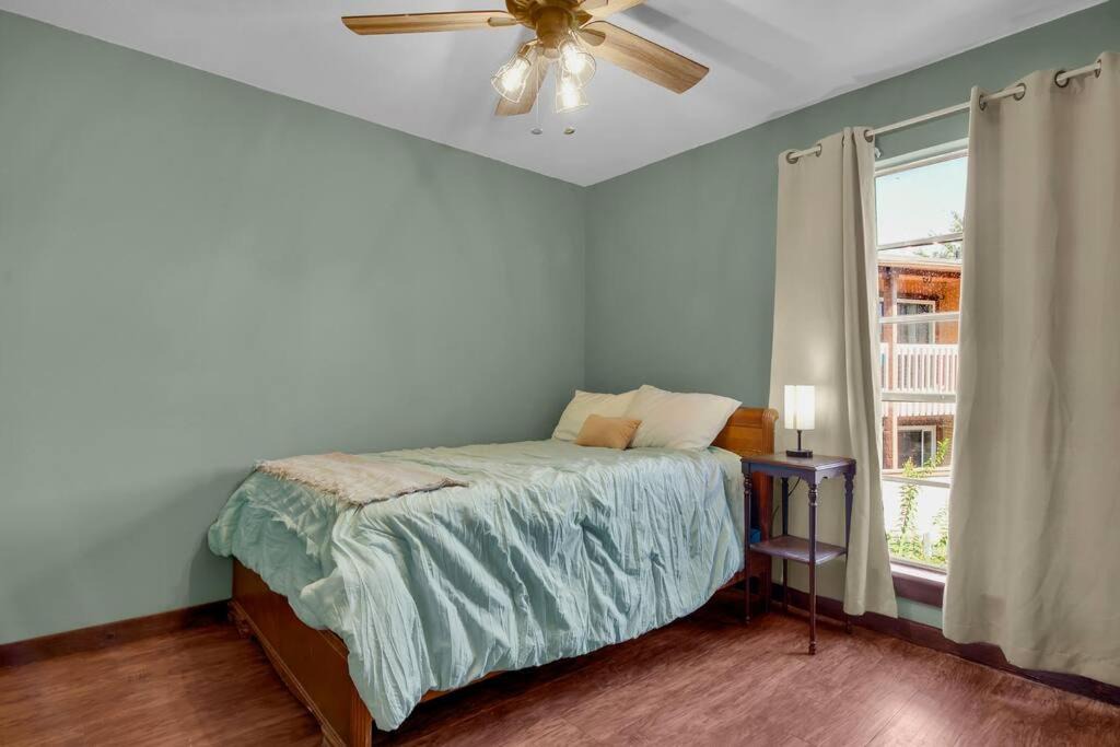 Photo of Bedroom in Riverside