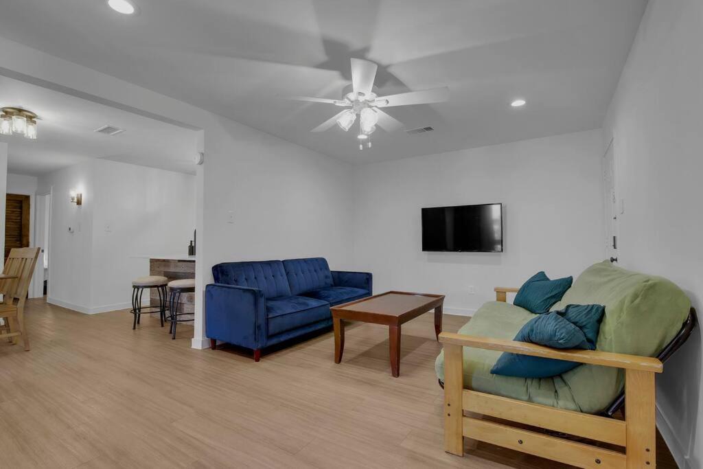 Photo of Livingroom in Riverside