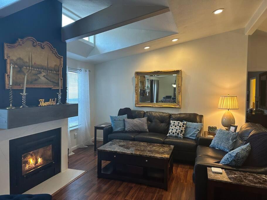 Photo of Others in Murphys