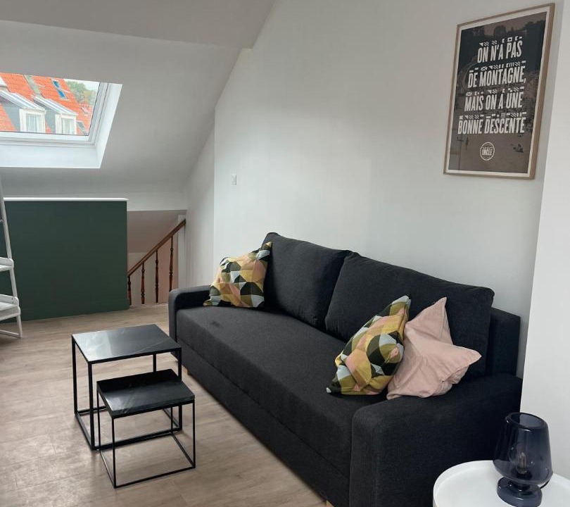 Photo of Others in Dernier Sou