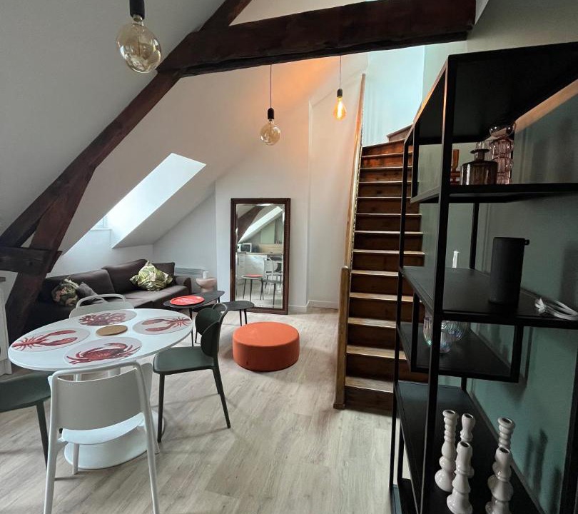 Photo of Others in Dernier Sou