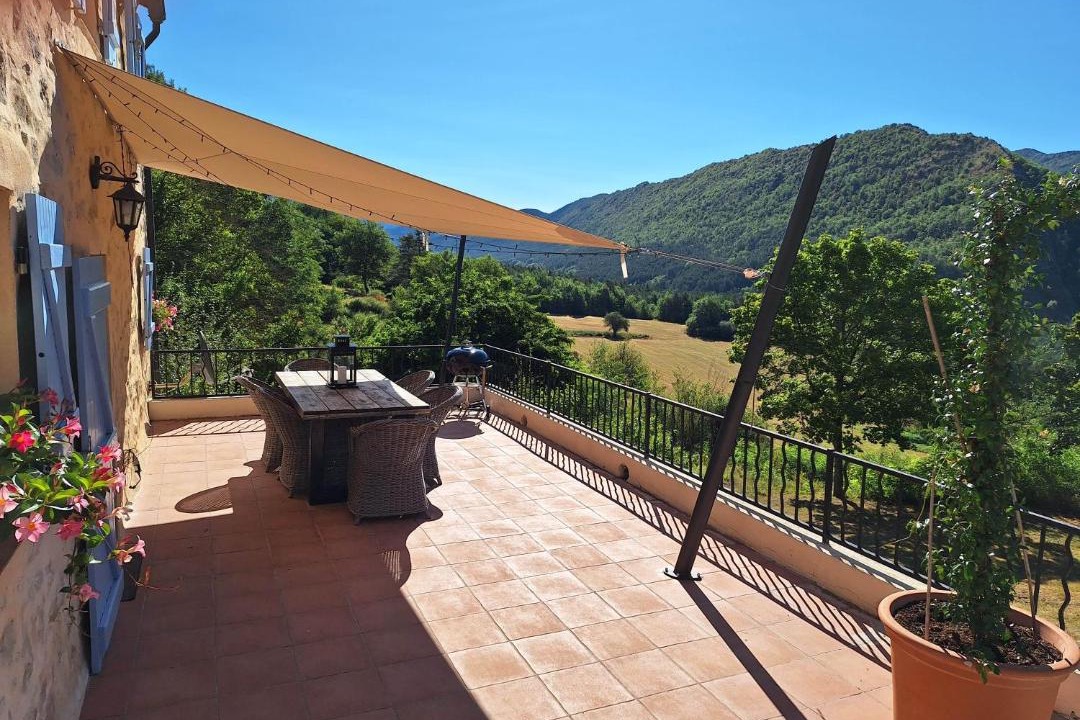 Photo of Patio Balcony in Saint-Pierre