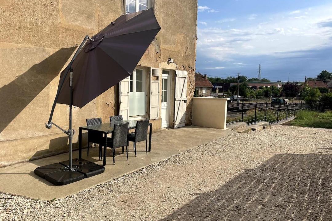 Photo of Others in Avallon