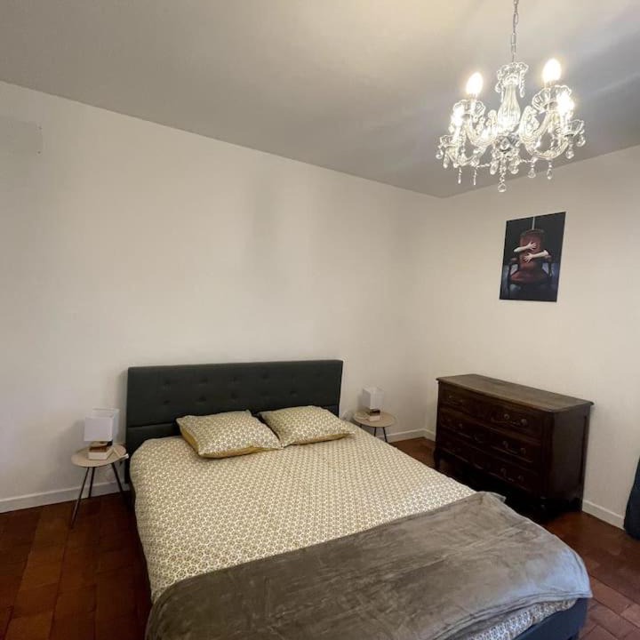 Photo of Others in Avallon