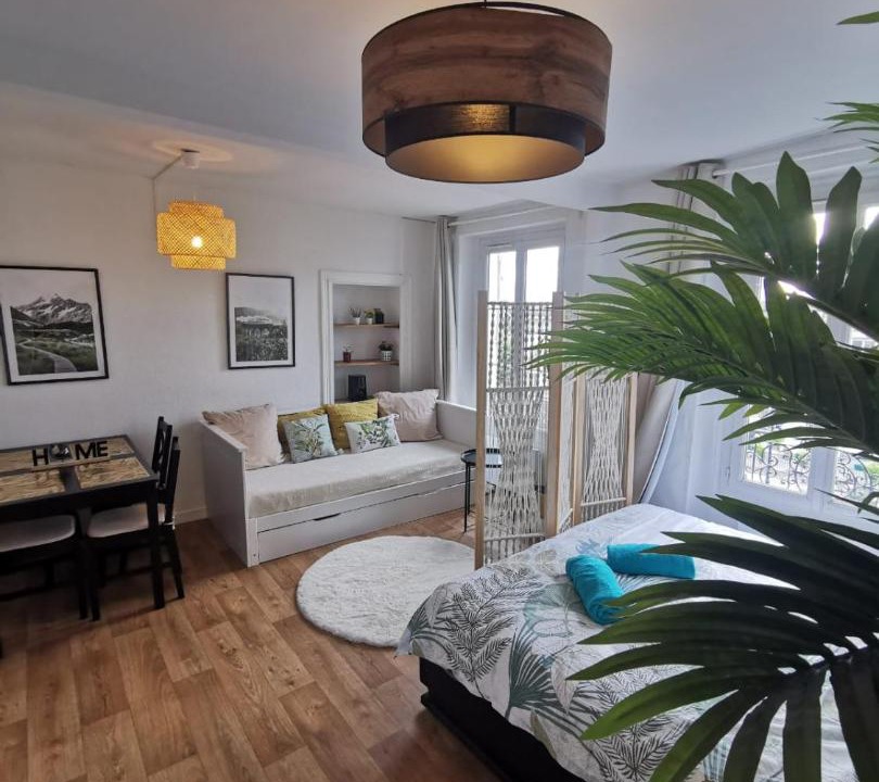 Photo of Others in Centre