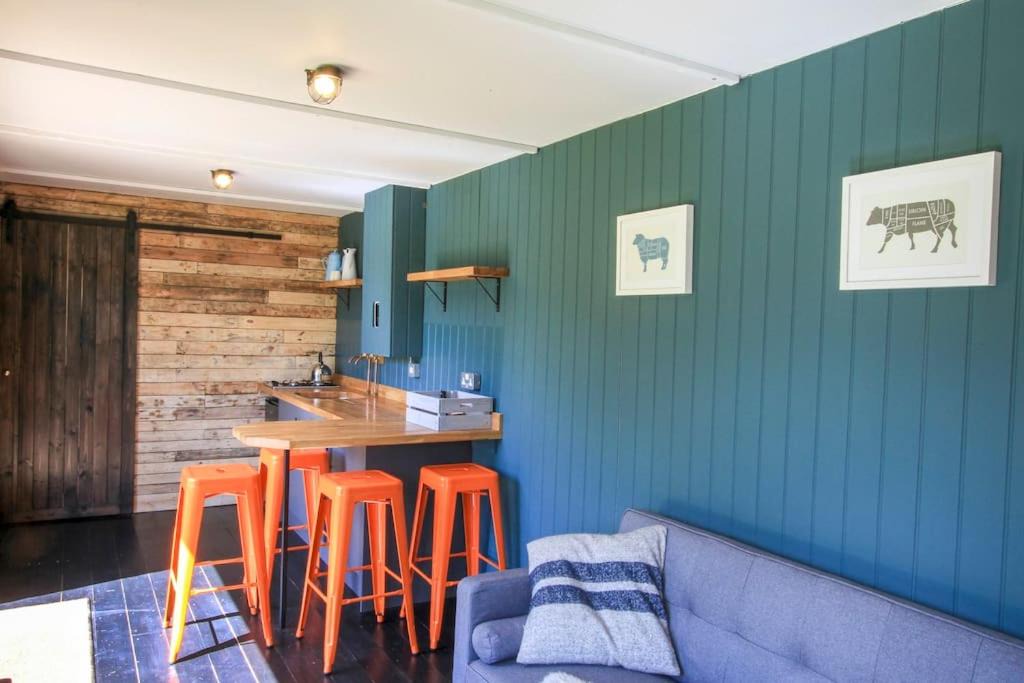 Photo of Others in Upper Hambleton