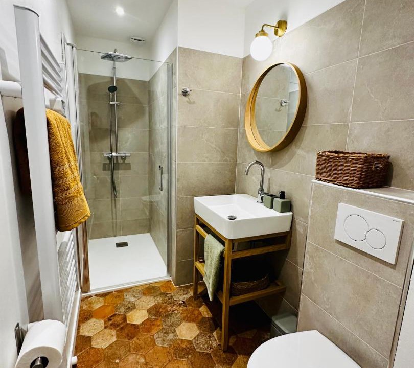 Photo of Bathroom in Gemenos