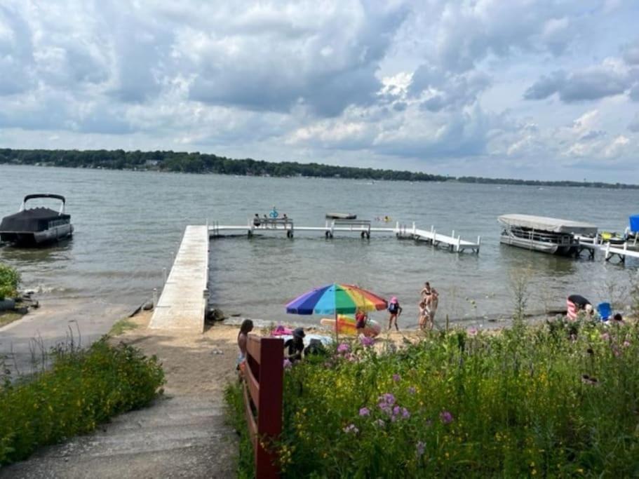 Photo of Others in Delavan Lake