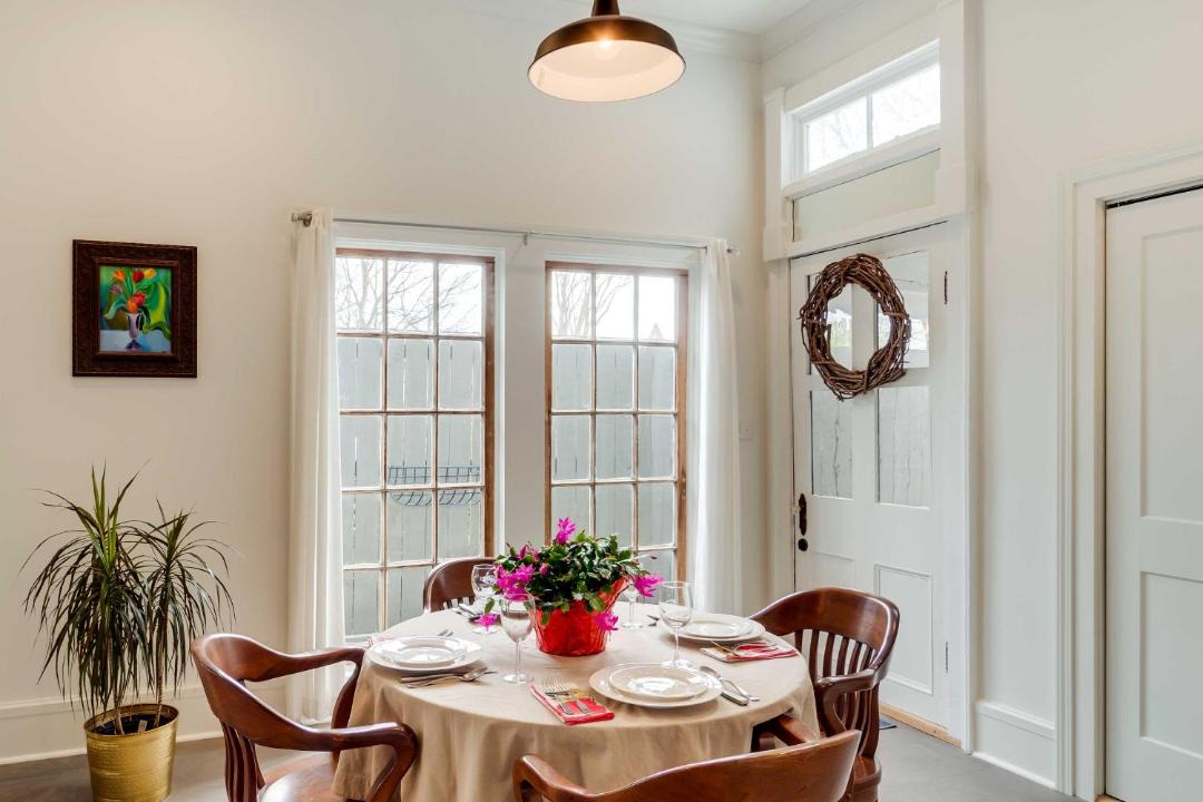 Photo of Livingroom in Natchez