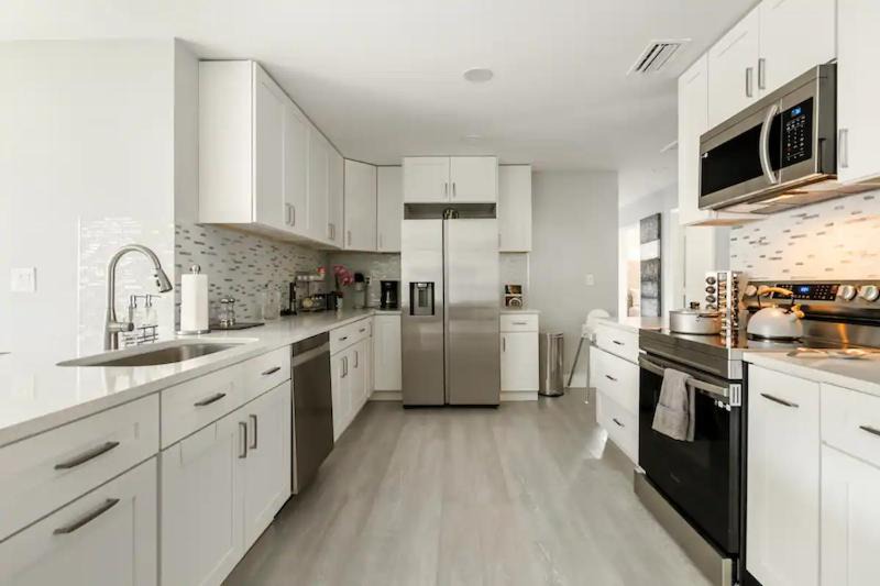 Photo of Kitchen in Survey Creek
