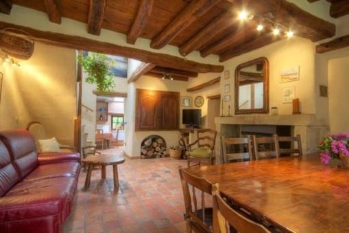 Photo of Others in Buffon