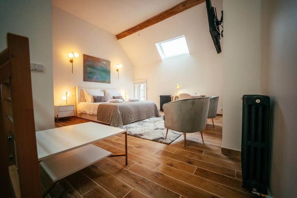 Photo of Livingroom in Montigny-le-Gannelon