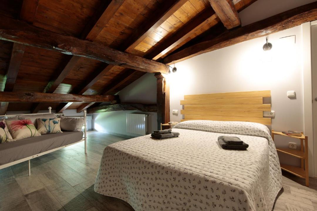 Photo of Bedroom in Zestoa