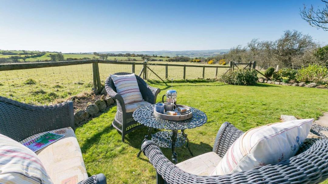 Photo of Patio Balcony in Llanerchymedd