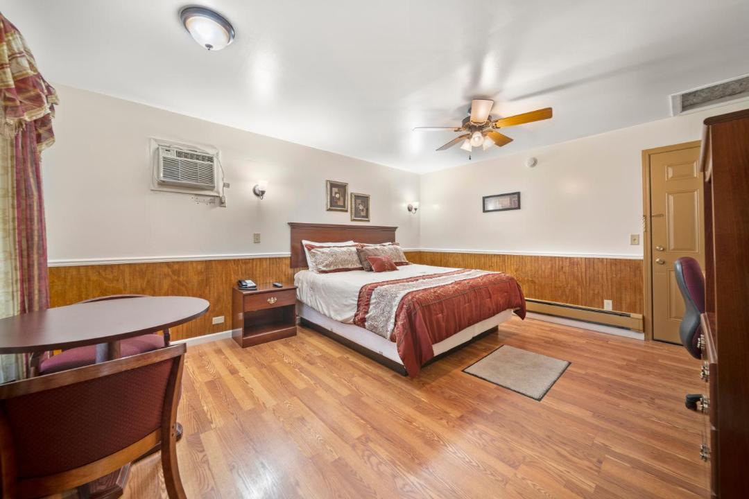 Photo of Bedroom in Caro