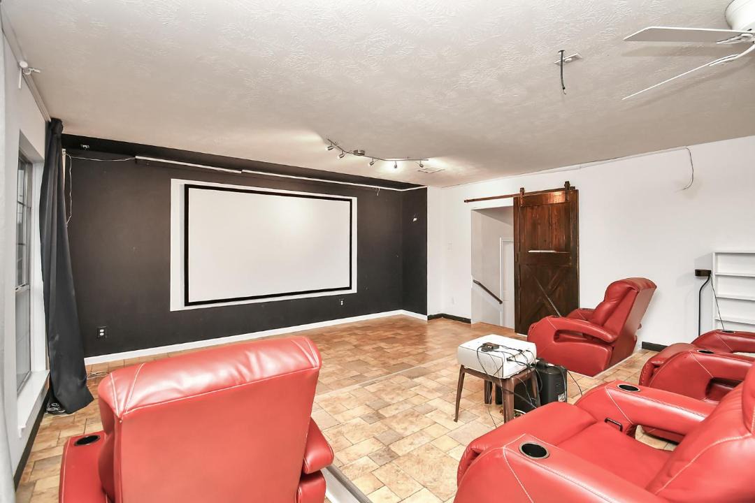 Photo of Livingroom in Manvel