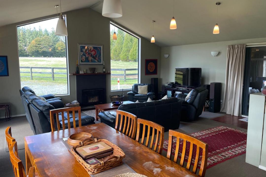 Photo of Livingroom in Erua