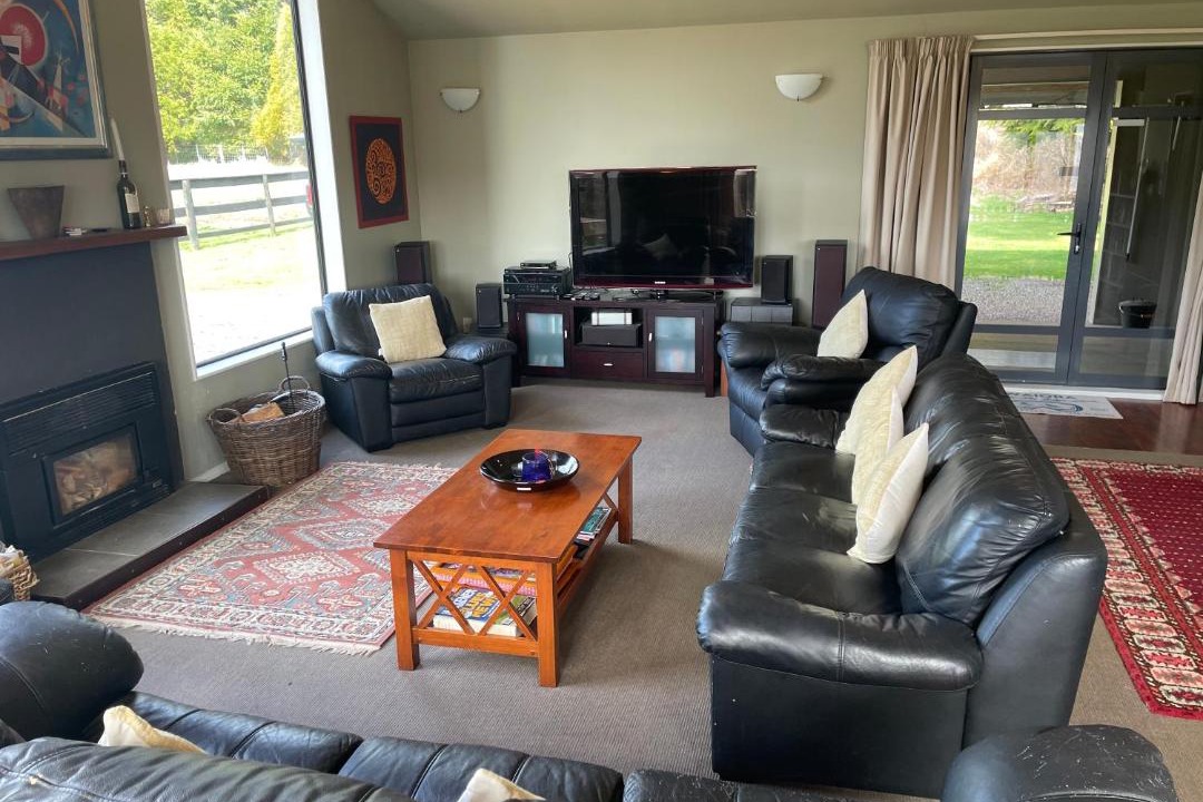 Photo of Livingroom in Erua